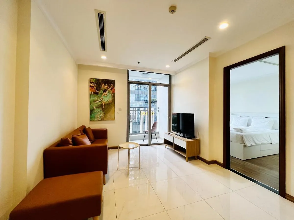 Homes By Christine - Vinhomes Central Park Ho Chi Minh City