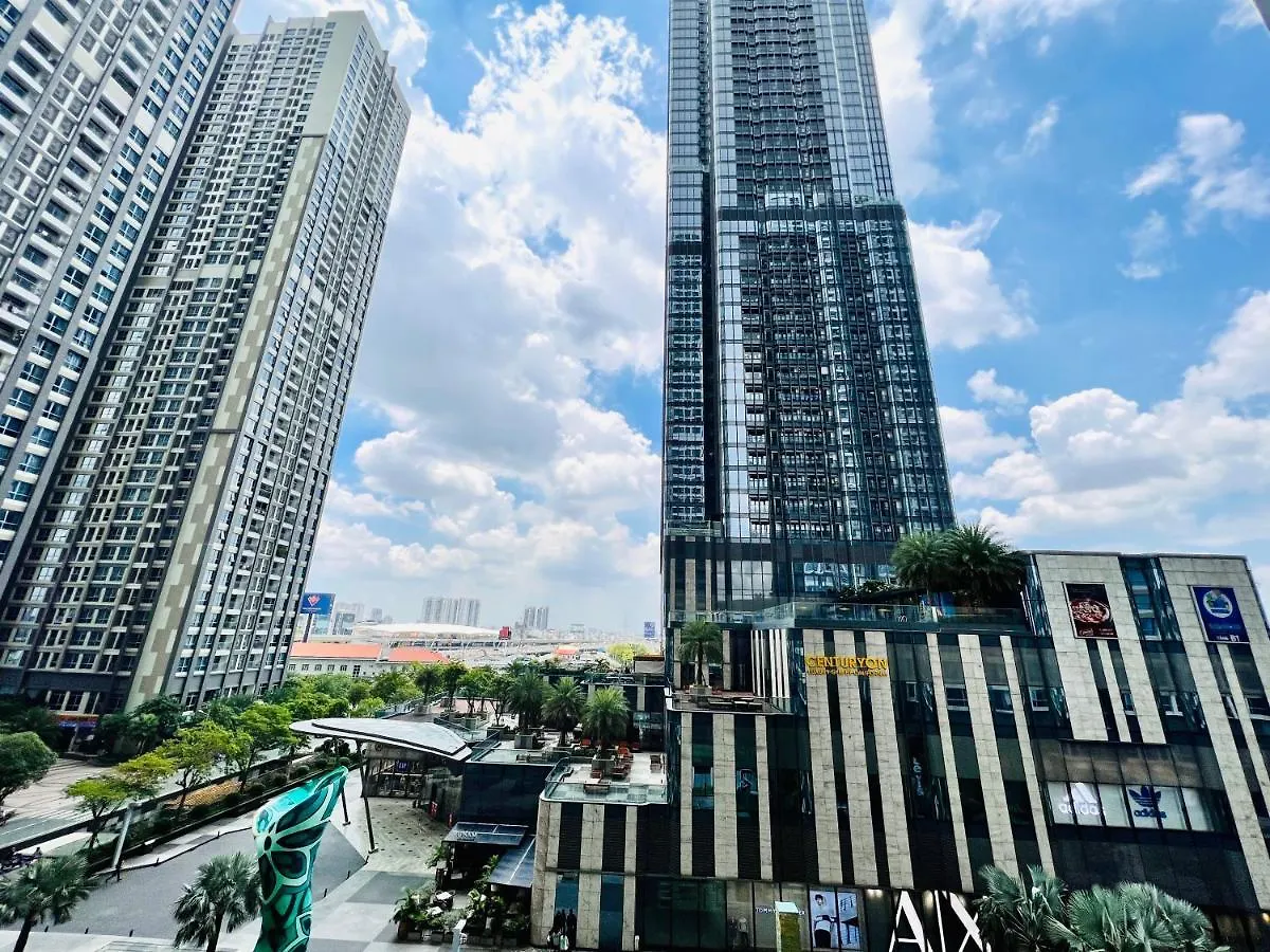 Homes By Christine - Vinhomes Central Park Ho Chi Minh City
