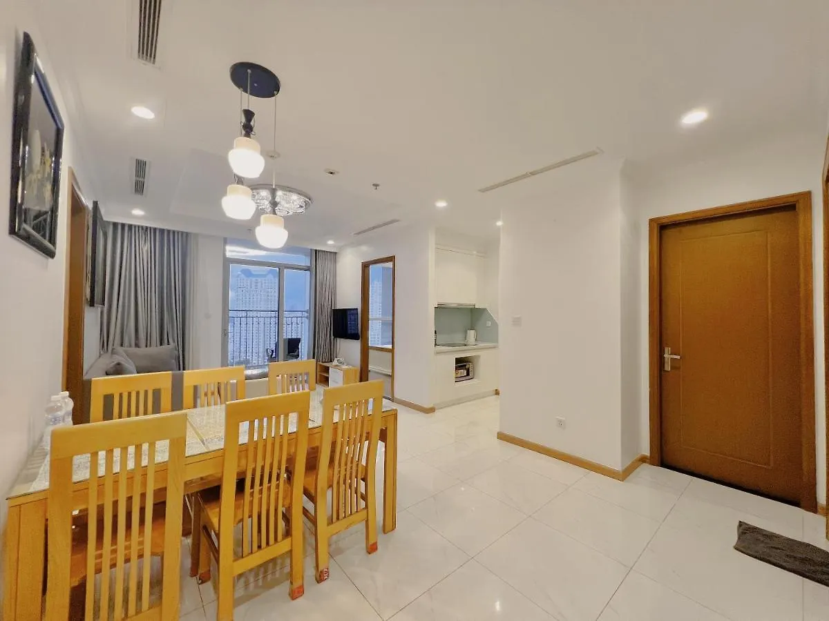 Homes By Christine - Vinhomes Central Park Ho Chi Minh City 0*,  Vietnam