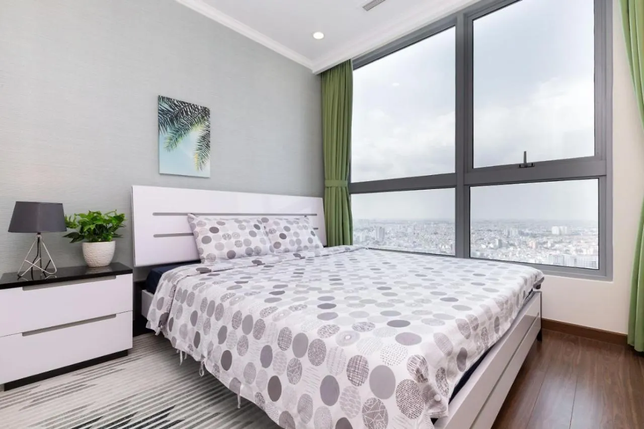 Homes By Christine - Vinhomes Central Park Ho Chi Minh City Apartment