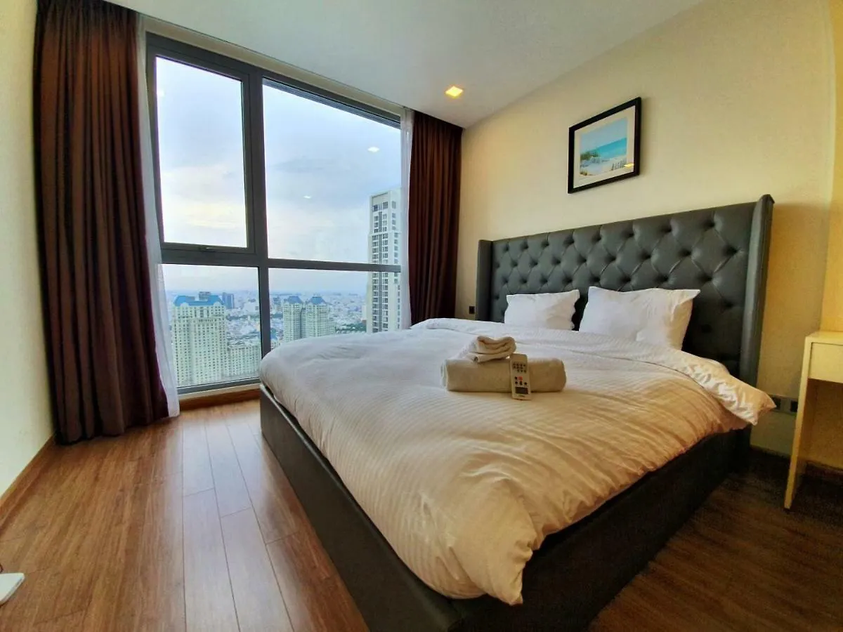 Homes By Christine - Vinhomes Central Park Ho Chi Minh City